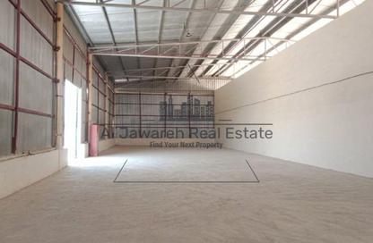 Warehouse - Studio - 2 Bathrooms for rent in Umm Dir - Umm Al Quwain