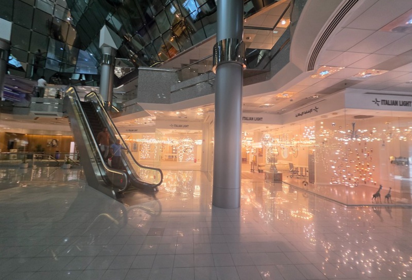 PRIME RETAIL SHOP | PYRAMID CENTRE| OUD METHA gallery image