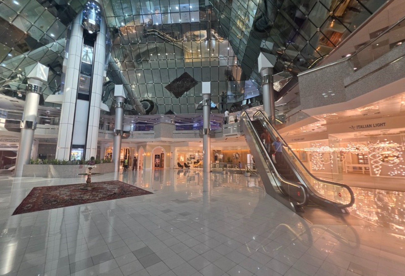 PRIME RETAIL SHOP | PYRAMID CENTRE| OUD METHA