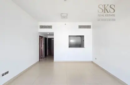 Apartment - 1 Bedroom - 2 Bathrooms for rent in Jeewar - District 11 - Jumeirah Village Circle - Dubai Apartment - 1 Bedroom - 2 Bathrooms for rent in Jeewar - District 11 - Jumeirah Village Circle - Dubai