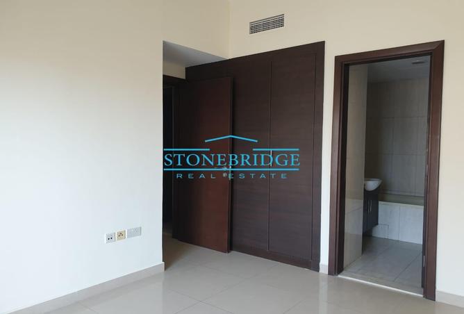 98708201 - Property Image 3