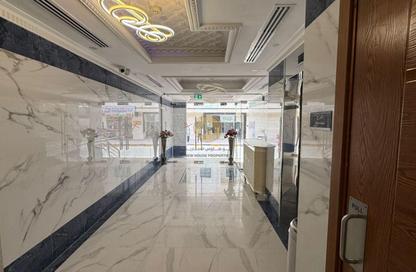 عمارة بالكامل - 3 غرف نوم - 1 حمام للبيع في الراشدية 1 - الراشدية - عجمان
