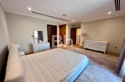 Villa - 4 Bedrooms - 5 Bathrooms for rent in Regional Large - Regional - Jumeirah Park - Dubai
