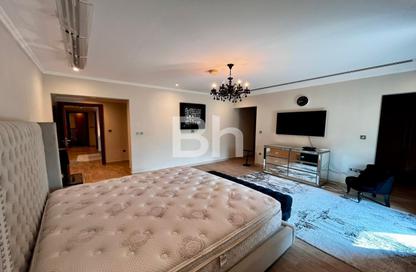 Villa - 4 Bedrooms - 5 Bathrooms for rent in Regional Large - Regional - Jumeirah Park - Dubai