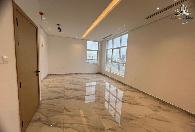 75785084 - Property Image 3