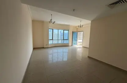 Apartment - 3 Bedrooms - 3 Bathrooms for rent in Riviera Tower - Al Khan Corniche - Al Khan - Sharjah