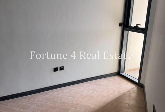 87052888 - Property Image 3