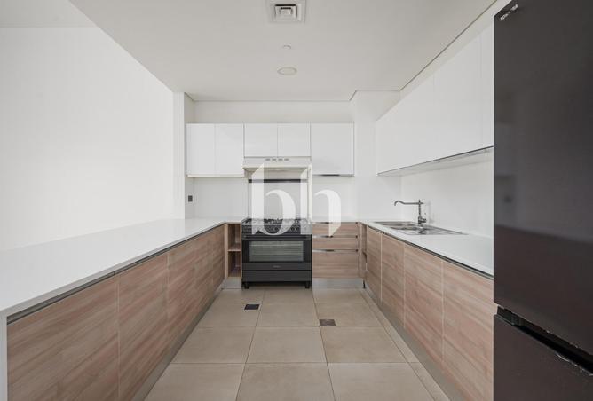 3-bed apartment in Al Andalus Tower A · Terrace — photo 3