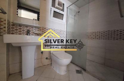 Apartment - 2 Bedrooms - 2 Bathrooms for rent in Abu Shagara building - Abu shagara - Sharjah