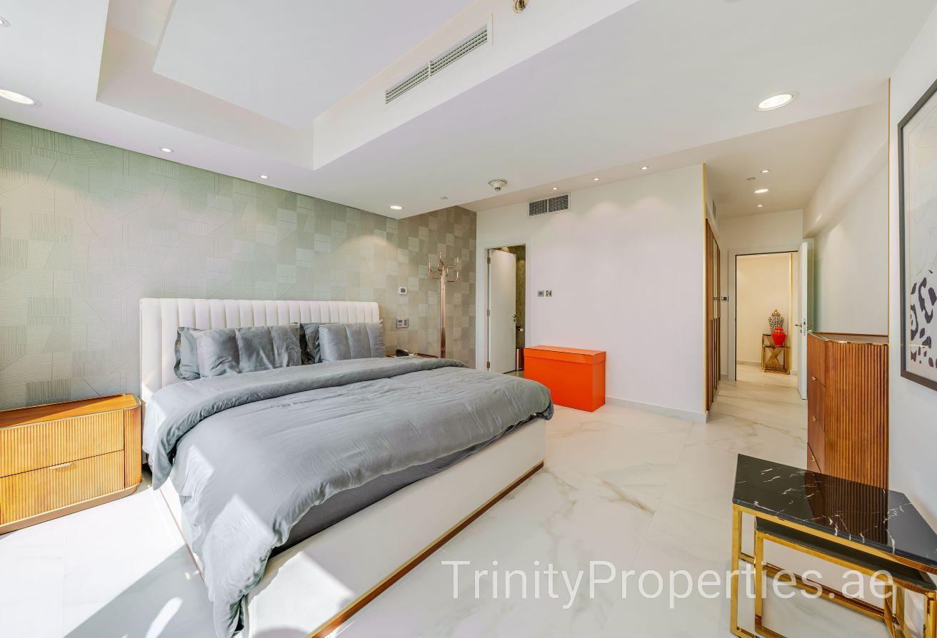 Hermes Interiors | Skyline Views | Upgraded photo 13