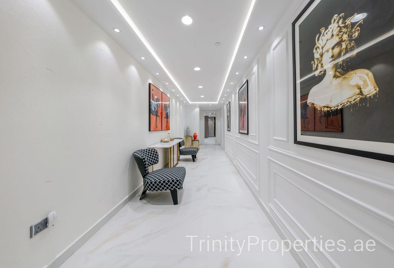 Hermes Interiors | Skyline Views | Upgraded photo 5