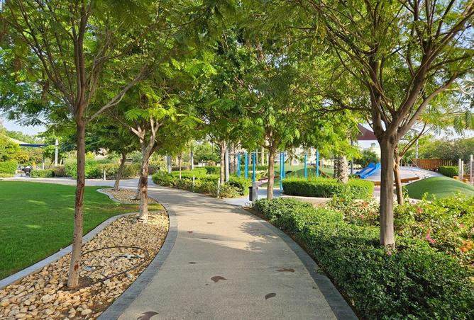 54402270 - صورة العقار 2