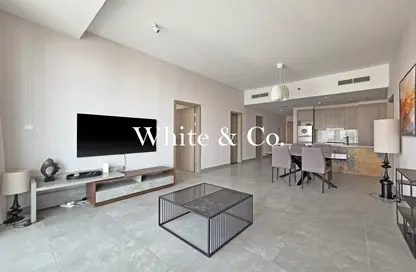 Apartment - 2 Bedrooms - 3 Bathrooms for sale in Stella Maris - Dubai Marina - Dubai