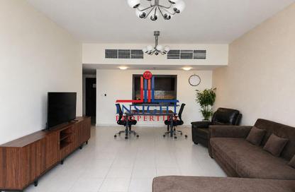 Apartment - 1 Bedroom - 2 Bathrooms for sale in Windsor Manor - Business Bay - Dubai