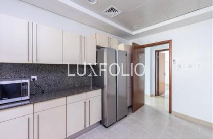 Villa - 4 - 5 for rent in Cluster 24 - Jumeirah Islands - Dubai