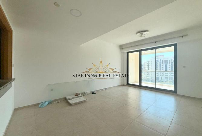 100839255 - Property Image 2
