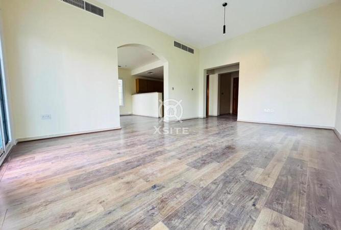 57355229 - Property Image 3