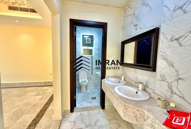 114182828 - Property Image 3