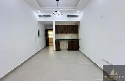 شقة - 1 حمام للايجار في إس ريزدنس - واحة دبي للسيليكون - دبي