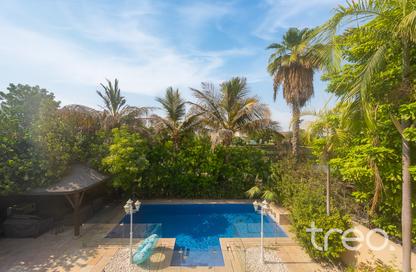 Villa - 5 - 4 for rent in Meadows 7 - Meadows - Dubai