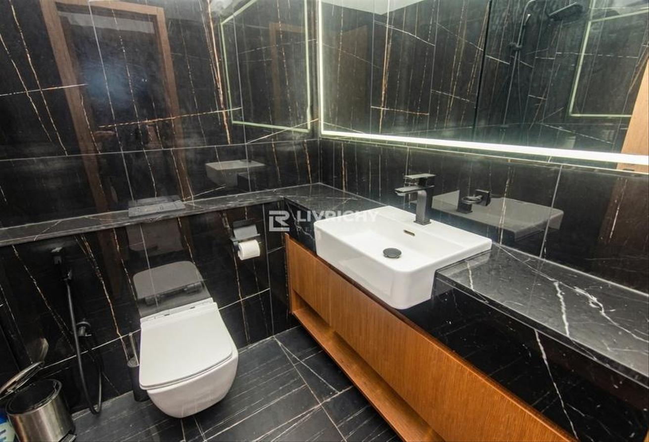 High Floor | Ready to Move In | Fully Furnished photo 9