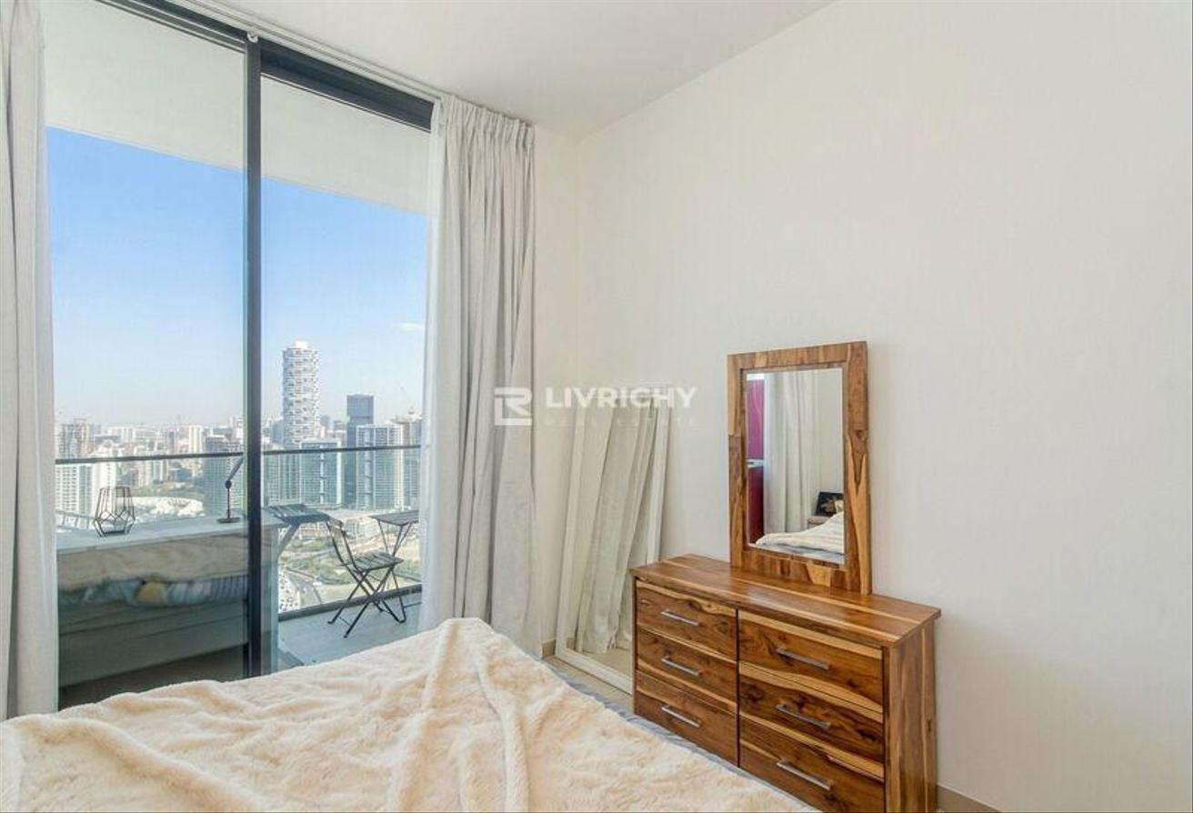 High Floor | Ready to Move In | Fully Furnished photo 7