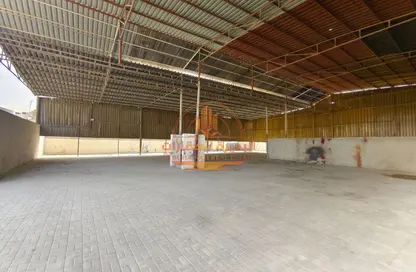 Factory - Studio - 5 Bathrooms for rent in Ali Mousa Building - Al Sajaa Industrial - Al Sajaa - Sharjah