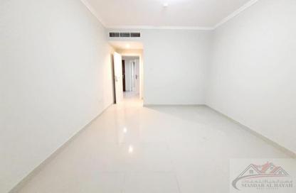 Apartment - 1 Bedroom - 2 Bathrooms for rent in Muwaileh 29 Building - Muwaileh - Sharjah