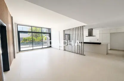 Apartment - 4 Bedrooms - 5 Bathrooms for rent in Oia Residence - Motor City - Dubai