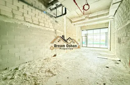 Shop - Studio - 1 Bathroom for rent in Azizi Riviera 21 - Azizi Riviera - Meydan One - Meydan - Dubai