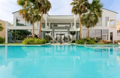 Villa - 6 Bedrooms - 7 Bathrooms for rent in Signature Villas Frond D - Signature Villas - Palm Jumeirah - Dubai