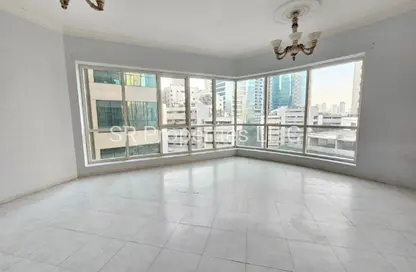 Apartment - 4 Bedrooms - 4 Bathrooms for rent in Al Majaz Pearl - Al Majaz 2 - Al Majaz - Sharjah Apartment - 4 Bedrooms - 4 Bathrooms for rent in Al Majaz Pearl - Al Majaz 2 - Al Majaz - Sharjah