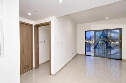 Apartment - 1 - 2 for rent in Aysha Residence - Maryam Island - Al Khan - Sharjah