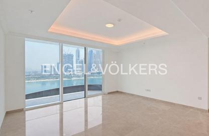 Apartment - 2 Bedrooms - 2 Bathrooms for rent in Palace Beach Residence Tower 2 - Palace Beach Residence - EMAAR Beachfront - Dubai Harbour - Dubai