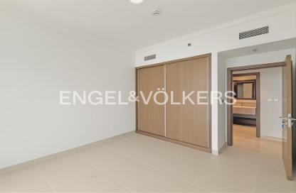 Apartment - 2 Bedrooms - 2 Bathrooms for rent in Palace Beach Residence Tower 2 - Palace Beach Residence - Emaar Beachfront - Dubai Harbour - Dubai