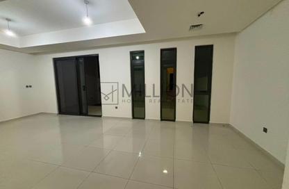 Townhouse - 3 Bedrooms - 5 Bathrooms for rent in Zinnia - Damac Hills 2 - Dubai Townhouse - 3 Bedrooms - 5 Bathrooms for rent in Zinnia - Damac Hills 2 - Dubai