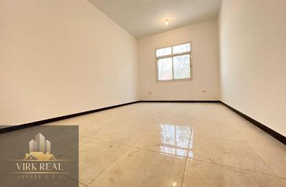 Apartment - 3 Bedrooms - 3 Bathrooms for rent in Madinat Al Riyad - Abu Dhabi