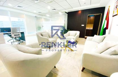 Office Space - Studio - 1 Bathroom for rent in The Burlington - Business Bay - Dubai