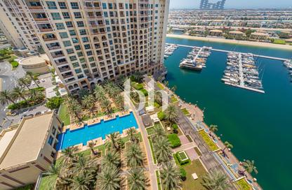 Apartment - 2 Bedrooms - 3 Bathrooms for rent in Marina Residences 6 - Marina Residences - Palm Jumeirah - Dubai