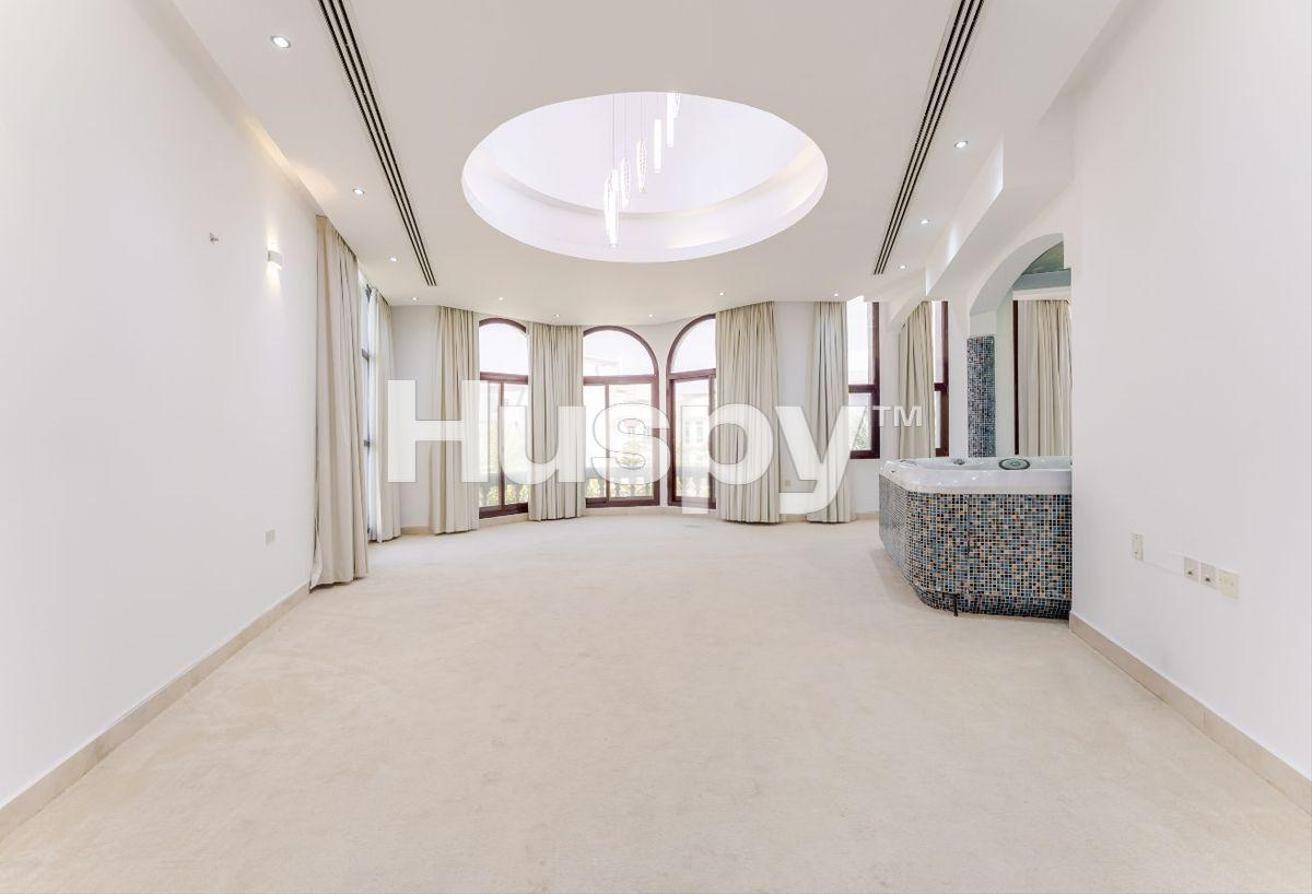 Vacant | Lake View | Private Spa photo 9