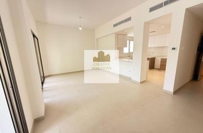Apartment - 1 Bedroom - 1 Bathroom for rent in The Gardens Buildings - The Gardens - Dubai