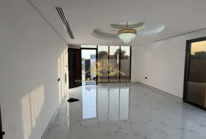 165048268 - Property Image 2