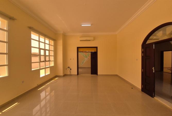 133862603 - Property Image 2