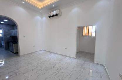 Apartment - 1 - 1 for rent in Madinat Al Riyad - Abu Dhabi