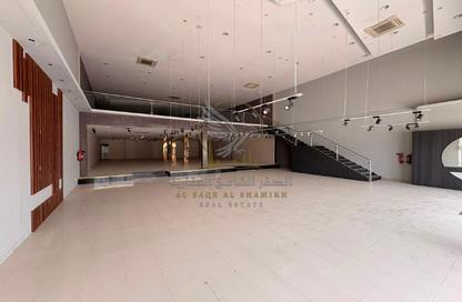 Show Room - Studio - 3 Bathrooms for rent in Industrial Area 4 - Sharjah Industrial Area - Sharjah