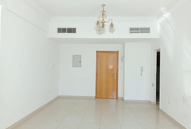 102006647 - Property Main Image