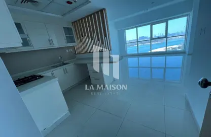 Apartment - 2 Bedrooms - 3 Bathrooms for sale in Marina Bay by DAMAC - Najmat Abu Dhabi - Al Reem Island - Abu Dhabi