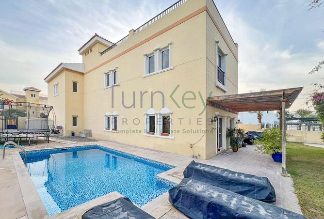 Spacious 5 Bed | Type Mazaya C1 | Prime Location