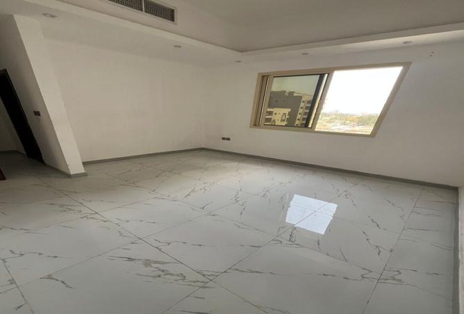 122899619 - Property Image 2