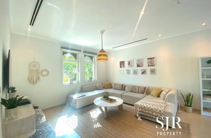 Villa - 3 Bedrooms - 3 Bathrooms for rent in District 5 - Jumeirah Park - Dubai Villa - 3 Bedrooms - 3 Bathrooms for rent in District 5 - Jumeirah Park - Dubai